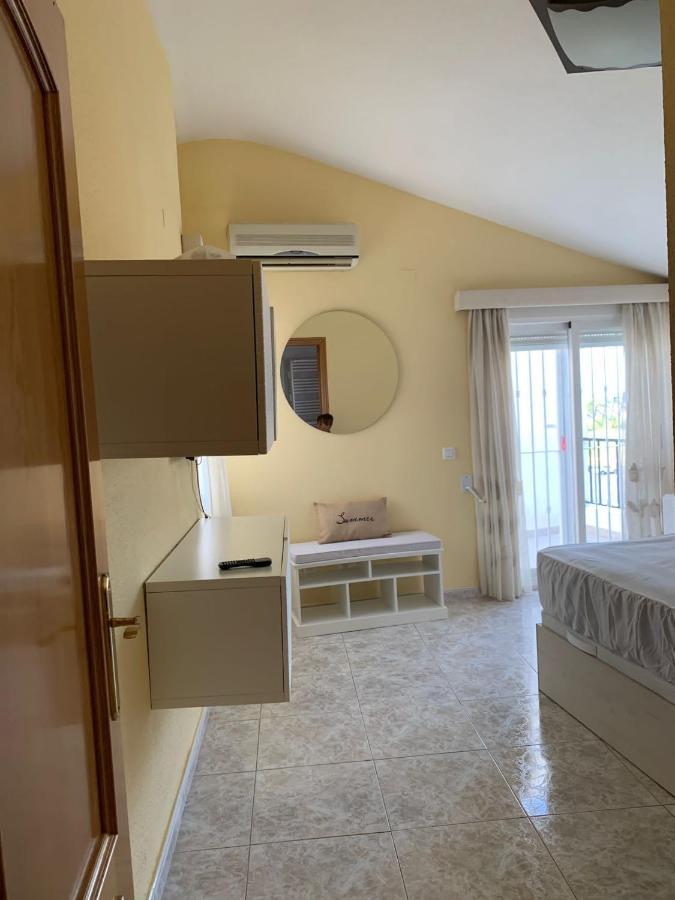 Agradable Adosado 3 Plantas Altea Villa Eksteriør bilde